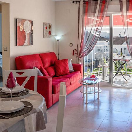 Stunning Apartment In Torrevieja Luaran gambar