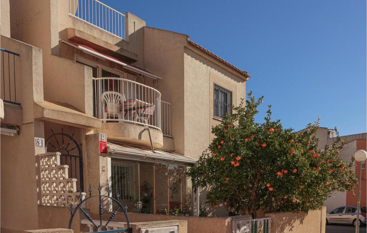 Stunning Apartment In Torrevieja Luaran gambar