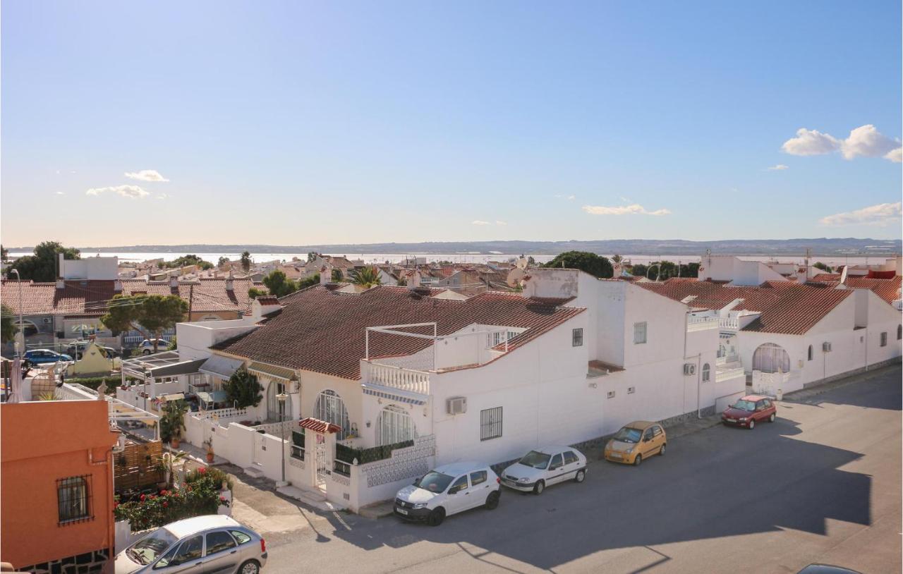 Stunning Apartment In Torrevieja Luaran gambar