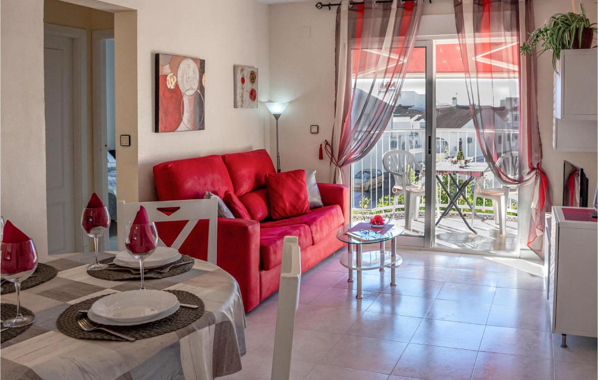 Stunning Apartment In Torrevieja Luaran gambar